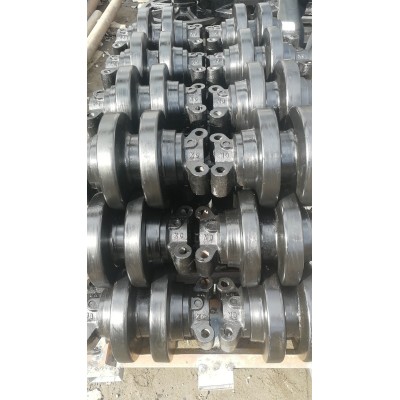 专业供应QUY55吨履带起重机支重轮ZZL-55图3