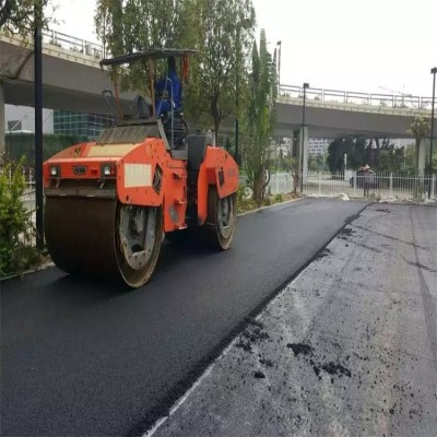 租赁专业路面施工队伍 沥青施工队 专业承包路面工程 沥青路面摊铺图5
