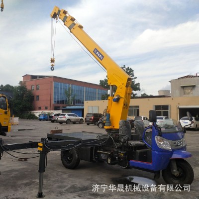 定制三轮随车吊起重机小型三马子自备吊农村建房三轮吊运一体机图3