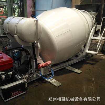 相融机械 小型混凝土搅拌运输罐 车载式搅拌罐 定制柴油机搅拌罐图3