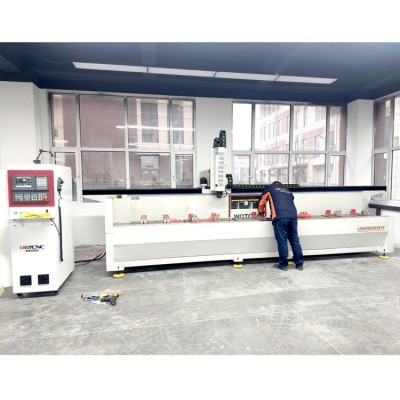 铝型材3轴数控钻铣加工中心新能源汽车工业型材钻铣床加工设备图5