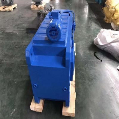 台星B2HH8减速箱 HB工业齿轮箱大功率减速器直交轴齿轮减速机厂家图2