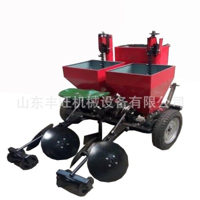 双垄双行土豆播种机 马铃薯土豆种植机 拖拉机带土豆种植机图5